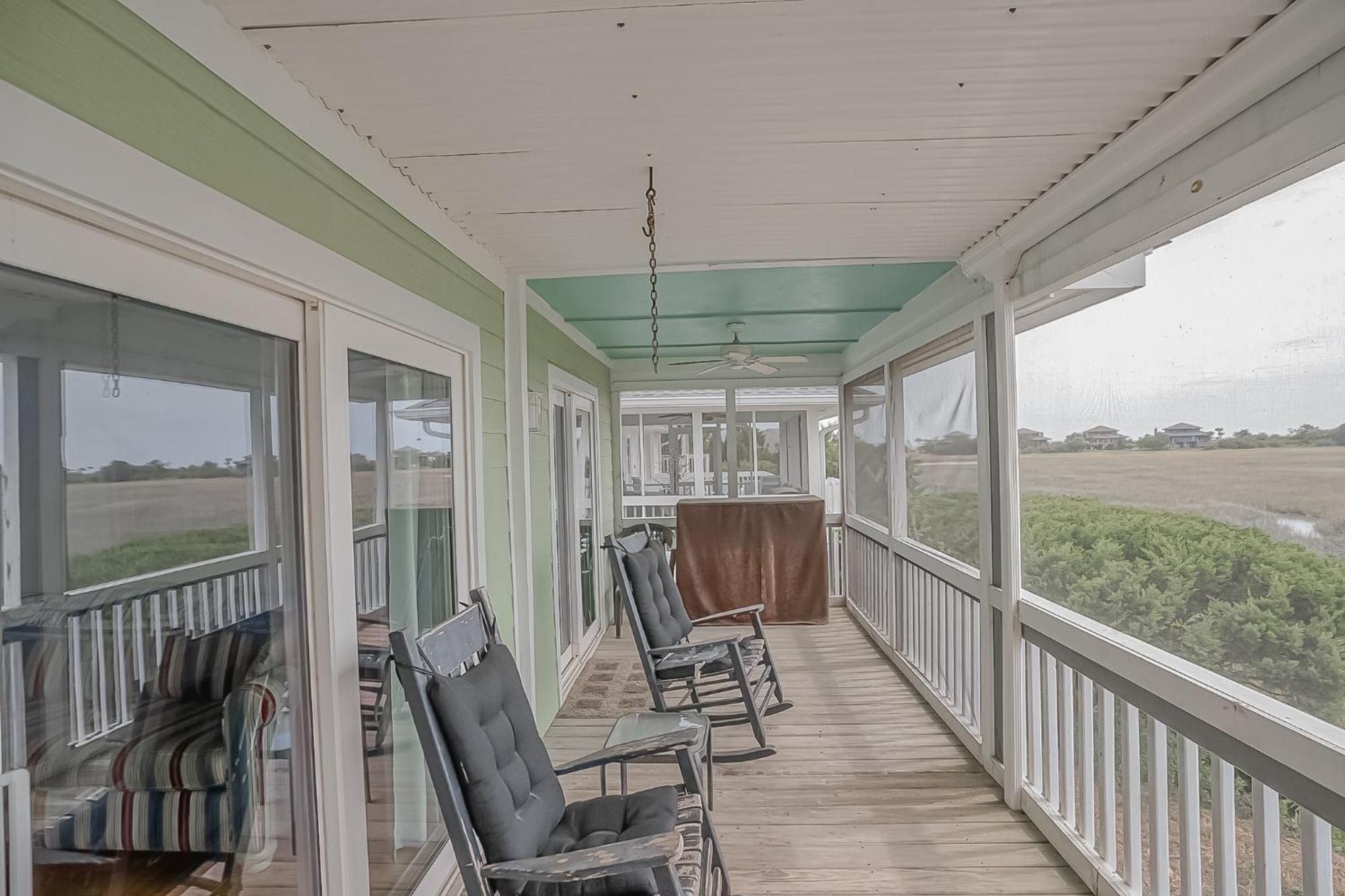 Four-Bedroom House With Great View! Pool Across The Street! Hunting Island Pass! Harbor Island Exteriör bild